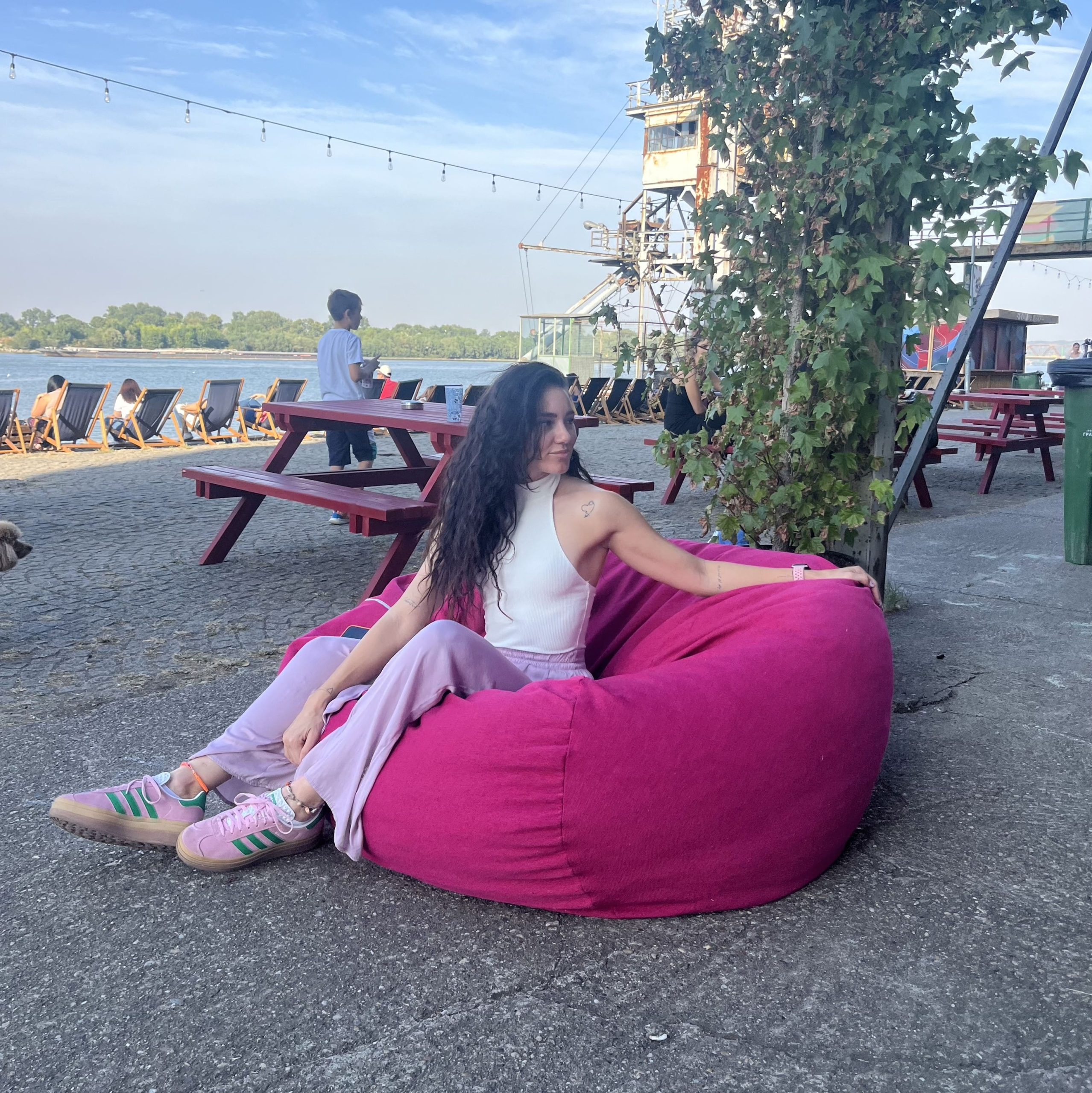 Resist Pink