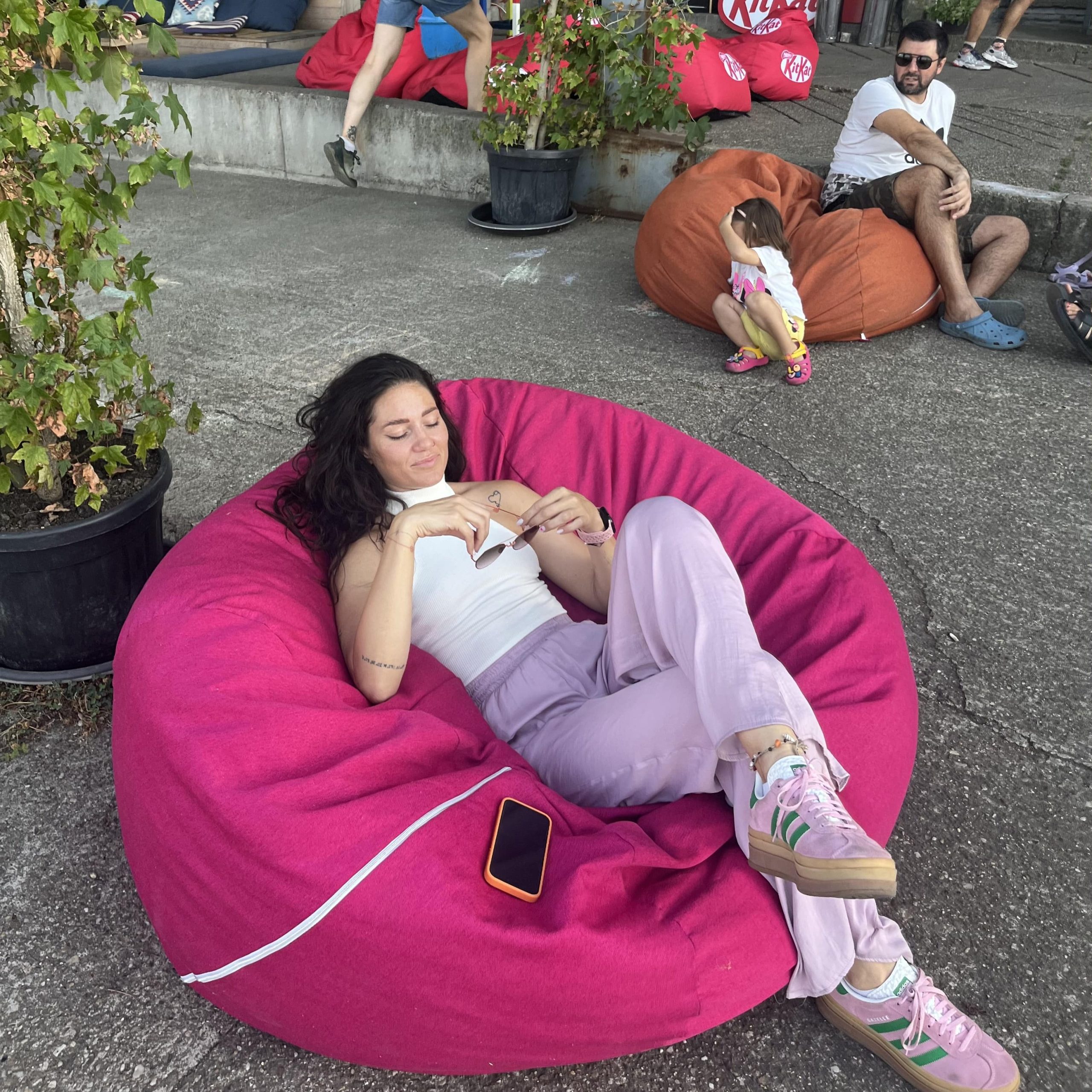 Resist Pink
